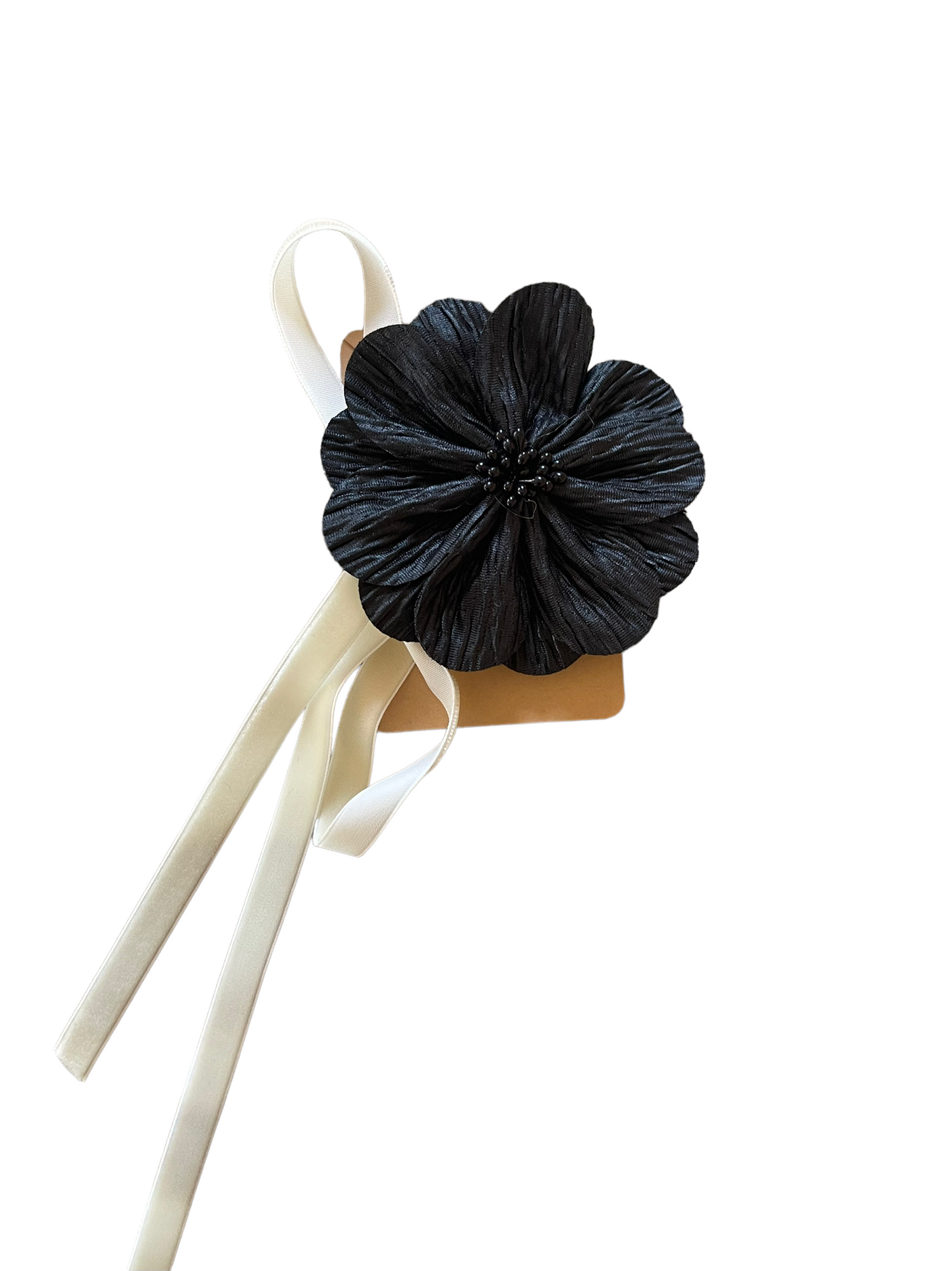 black x cream willa